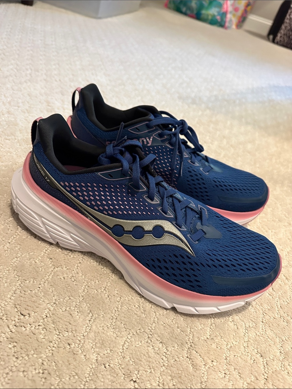 Saucony Guide 17 Women's Navy and Pink Athletic Running Shoes